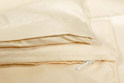 ミクロガードプレミアムとアルファインのまくらカバーのチャック隠し