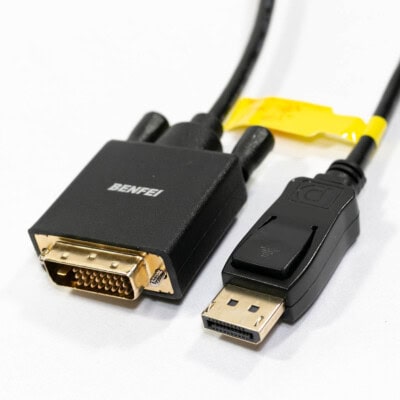 DisplayPortからDVI-D変換ケーブル