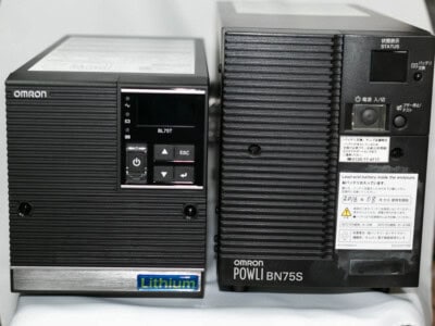 オムロン UPS BN7SとBL75Tの大きさの比較