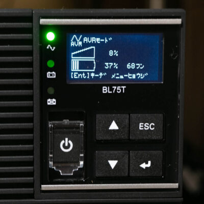 オムロン UPS BL75TのLCD表示